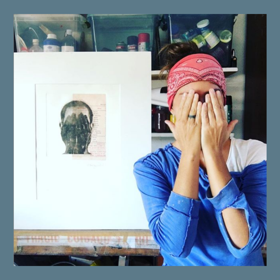 Patricia Bigarelli: Fotogravura na série 'Meter os pés pelas mãos'