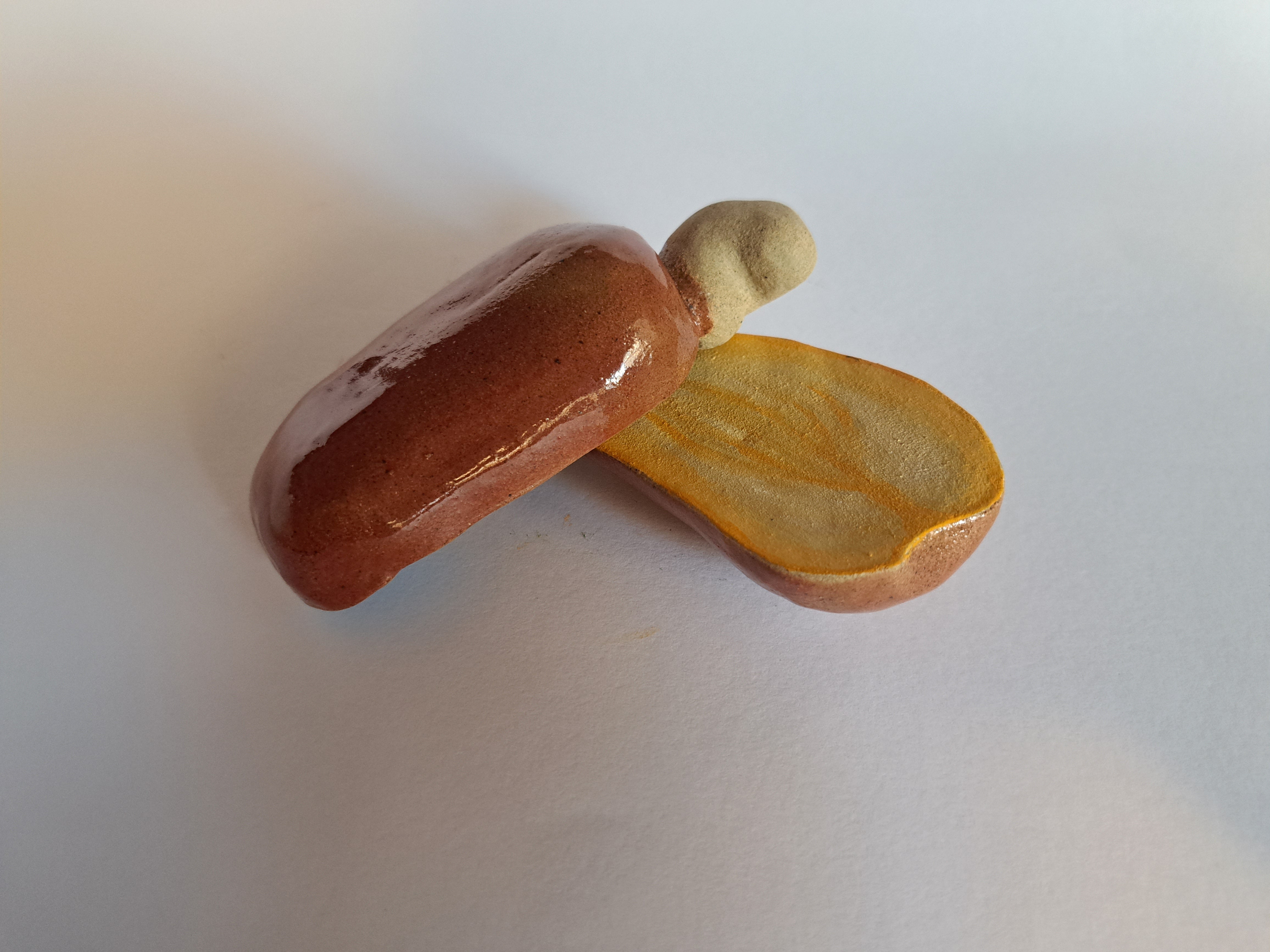 Dentro do caju I // Fernanda Peralta