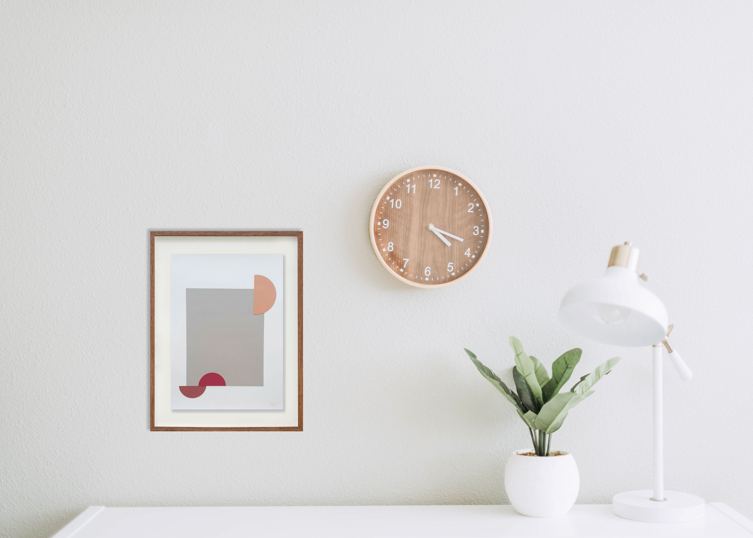 Colagem sobre círculo 1 // Cassia Aresta